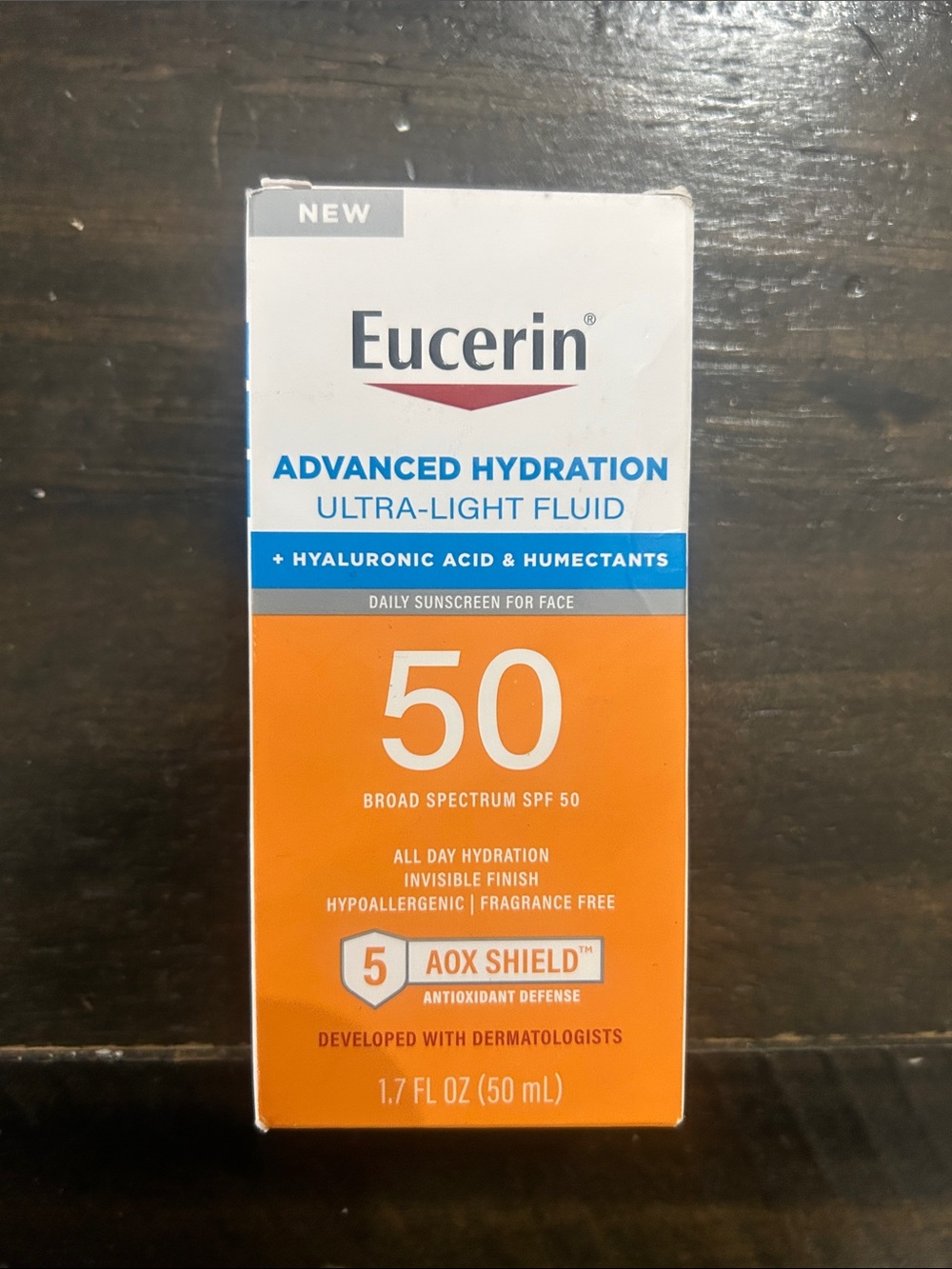 Advanced Hydration Ultra-Light Fluid SPF 50 - Orange